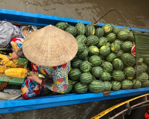 Βιετνάμ - Γαστρονομία: Υπαίθριες αγορές, street food, η καρδιά του καφέ και πέντε αγαπημένα μας ξακουστά βιετναμέζικα πιάτα. Η καλύτερη σούπα Phó στο Βιετνάμ κι άλλες γαστρονομικές ιστορίες